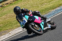 enduro-digital-images;event-digital-images;eventdigitalimages;mallory-park;mallory-park-photographs;mallory-park-trackday;mallory-park-trackday-photographs;no-limits-trackdays;peter-wileman-photography;racing-digital-images;trackday-digital-images;trackday-photos